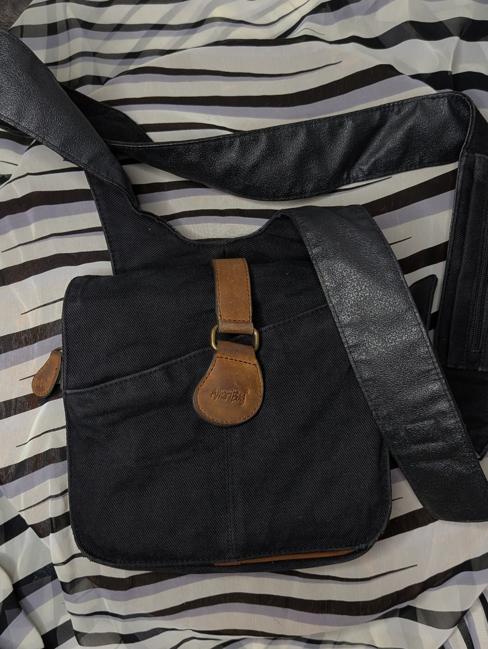 Vtg Rare L.L. Bean AmeriBag Healthy Sling Backpack Black Canvas & Leather  9"x9"
